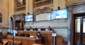 “Servono strumenti basati sulla conoscenza” Foto della tavola rotonda “La protezione fisica delle infrastrutture critiche nazionali nel quadro della Direttiva CER”.