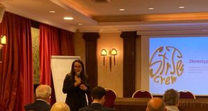 Congresso 2023 – Il link La coordinatrice dei lavori e relatrice Valentina Procopio presenta i relatori soci giovani