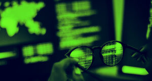 Le nostre difese informatiche sono pronte a resistere a un attacco invisibile che non è un virus, ma un’onda d’urto elettromagnetica? Le EMB ci faranno perdere tutte le informazioni critiche?